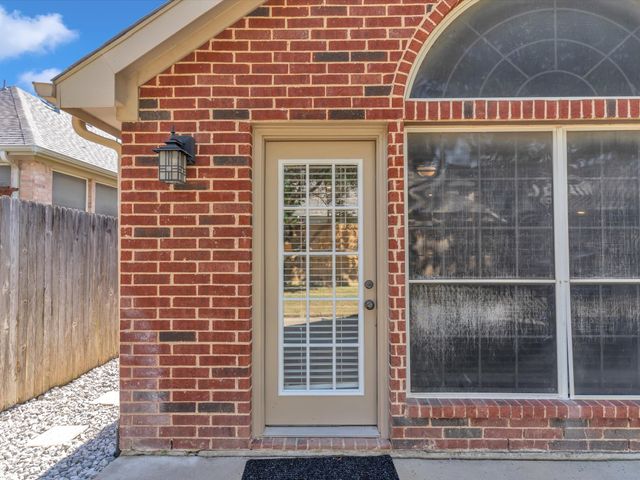 9117 Farmer Drive, Fort Worth, TX 76244