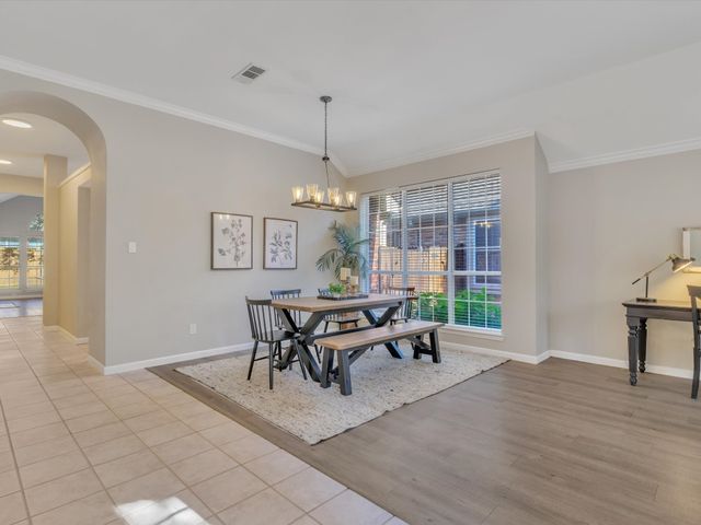 9117 Farmer Drive, Fort Worth, TX 76244