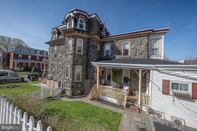 129 SUMAC ST, Philadelphia, PA 19128