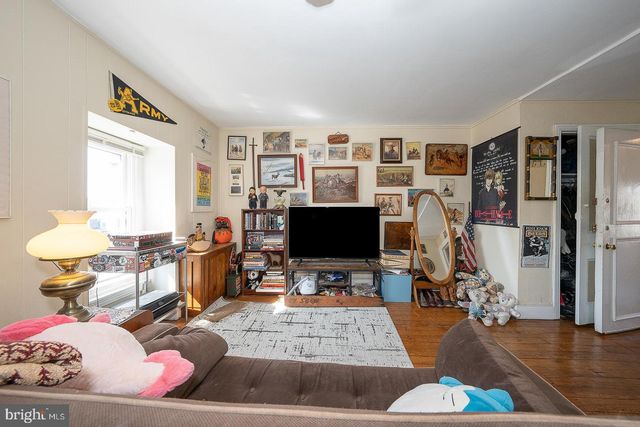 129 SUMAC ST, Philadelphia, PA 19128