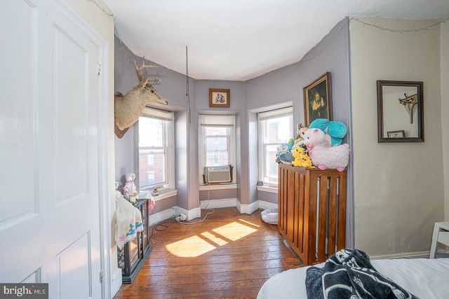 129 SUMAC ST, Philadelphia, PA 19128