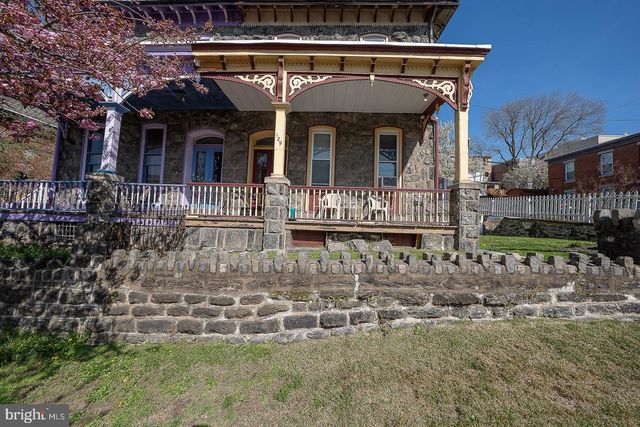 129 SUMAC ST, Philadelphia, PA 19128