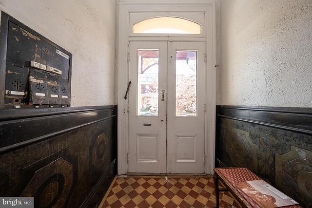 129 SUMAC ST, Philadelphia, PA 19128