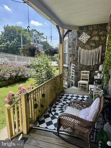 129 SUMAC ST, Philadelphia, PA 19128