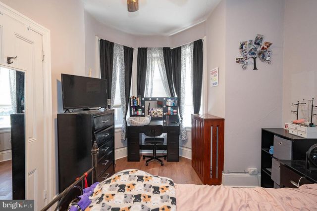 129 SUMAC ST, Philadelphia, PA 19128