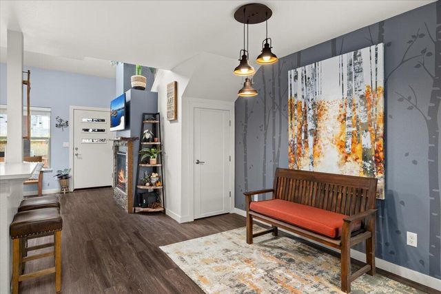 65 S Mountain Avenue, Ashland, OR 97520