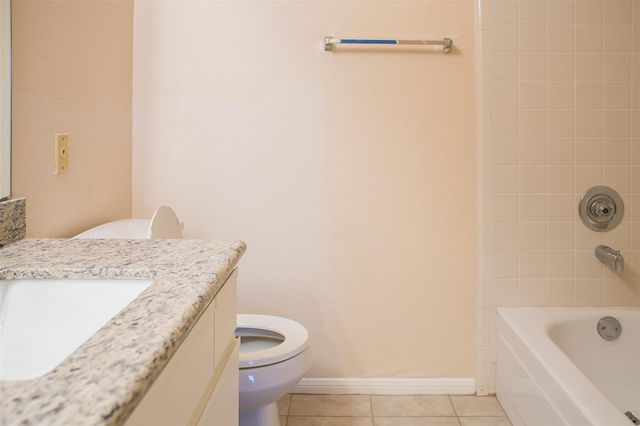 3098 Holly Hall Street 3098, Houston, TX 77054