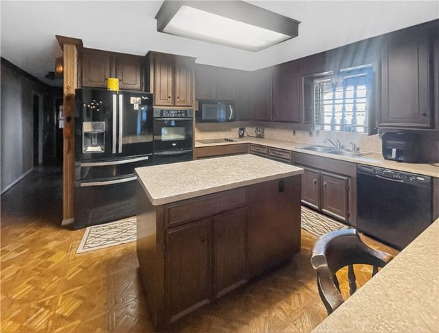 3201 S Brahma Blvd, Kingsville, TX 78363