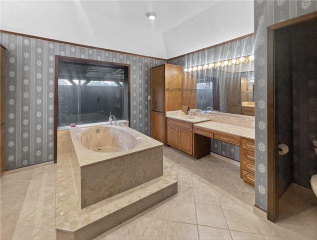 3201 S Brahma Blvd, Kingsville, TX 78363