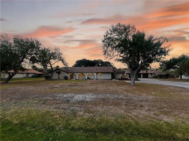 3201 S Brahma Blvd, Kingsville, TX 78363