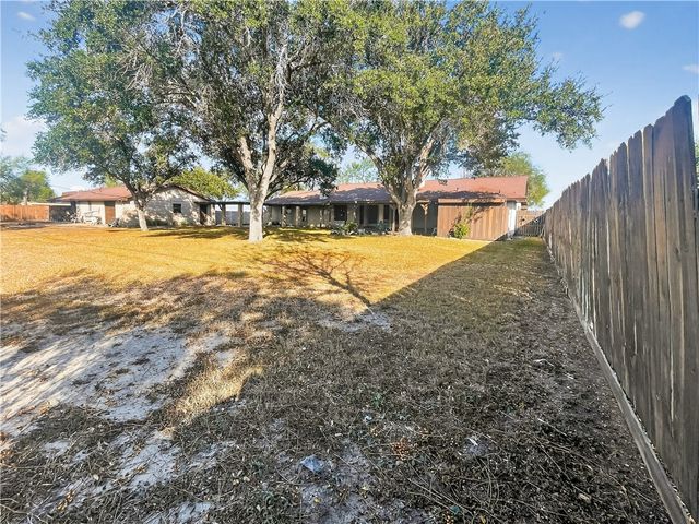 3201 S Brahma Blvd, Kingsville, TX 78363