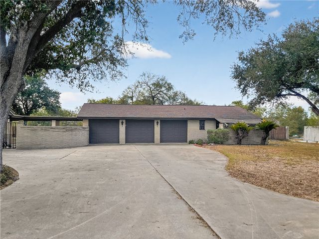 3201 S Brahma Blvd, Kingsville, TX 78363