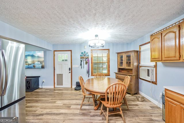 241 Busbin Road, Fayetteville, GA 30215