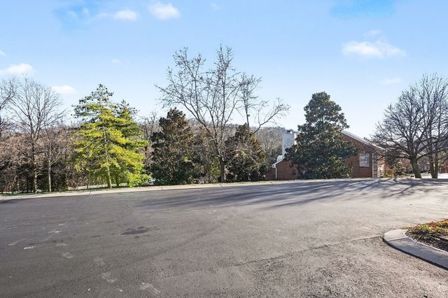 223 Cheswick Ct, Nashville, TN 37215