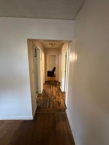 220 E Washington Street, Winchester, KY 40391