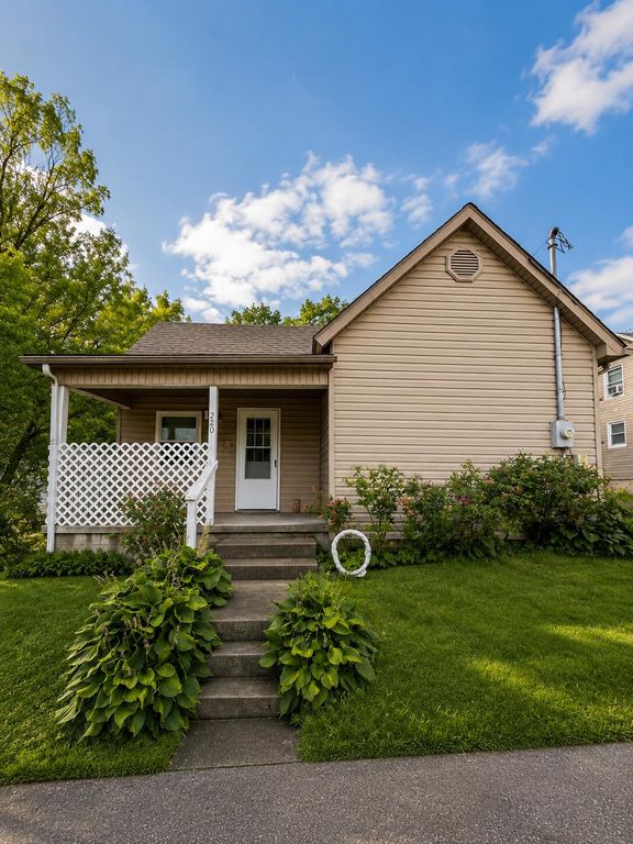 220 E Washington Street, Winchester, KY 40391