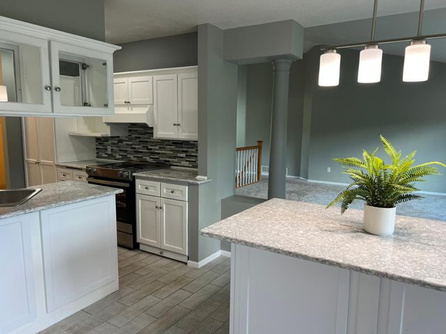 6563 Parkview Circle, Baxter, MN 56425
