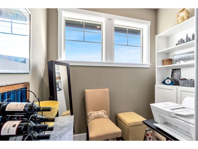 459 Ne 81ST Ave, Hillsboro, OR 97006