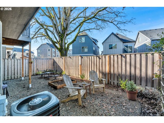 459 Ne 81ST Ave, Hillsboro, OR 97006