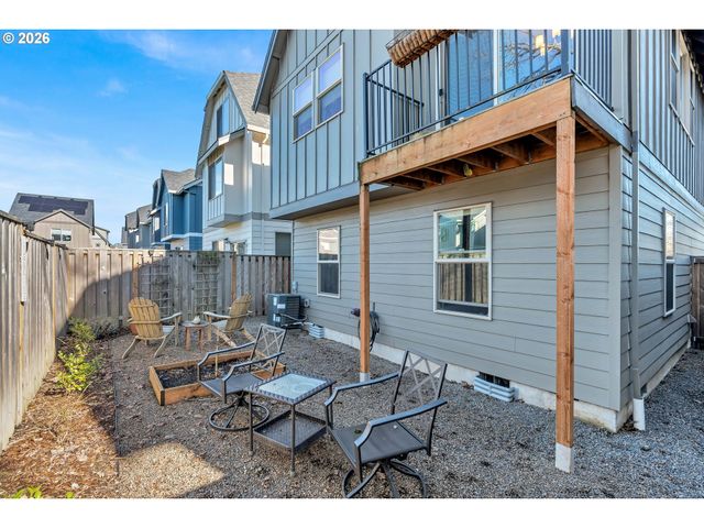 459 Ne 81ST Ave, Hillsboro, OR 97006