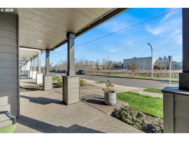 459 Ne 81ST Ave, Hillsboro, OR 97006