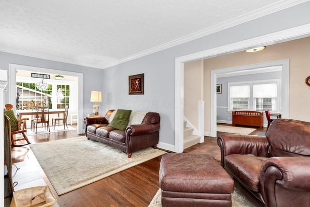 215 Piedmont Road, Columbus, OH 43214