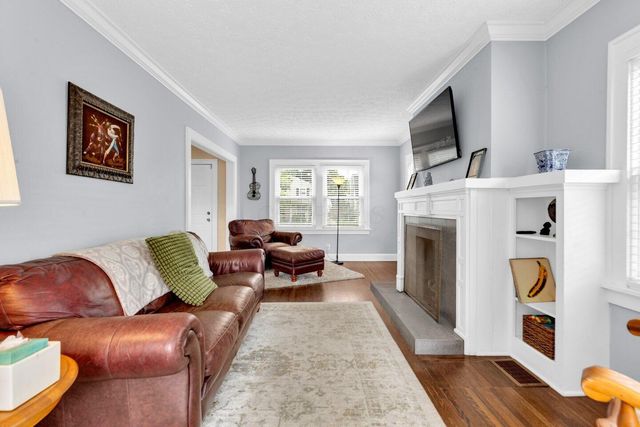 215 Piedmont Road, Columbus, OH 43214