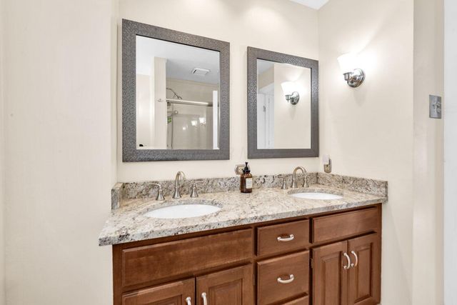 215 Piedmont Road, Columbus, OH 43214