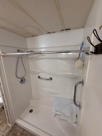 7303 N Crestline Ave, Spokane, WA 99208