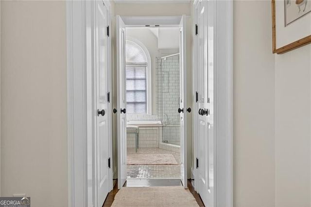 3100 Rhodenhaven Drive NW, Atlanta, GA 30327