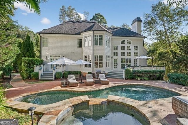 3100 Rhodenhaven Drive NW, Atlanta, GA 30327