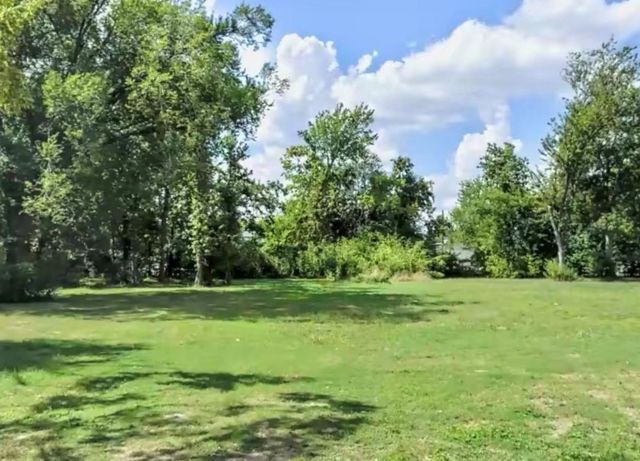 803 W Archer Road, Baytown, TX 77521