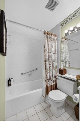 4934 SABLE PINE Circle B, West Palm Beach, FL 33417