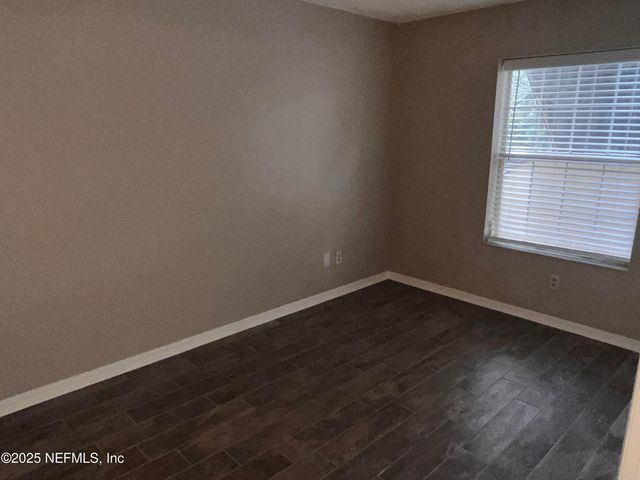 5215 SAN JOSE Boulevard, 101, Jacksonville, FL 32207