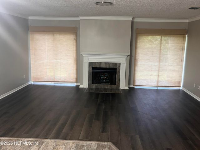 5215 SAN JOSE Boulevard, 101, Jacksonville, FL 32207