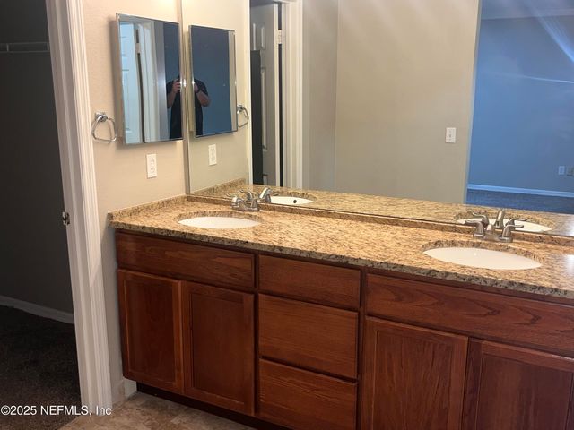 5215 SAN JOSE Boulevard, 101, Jacksonville, FL 32207