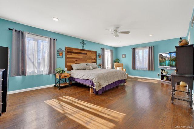 57 Innsbruck Boulevard, Hopewell Junction, NY 12533