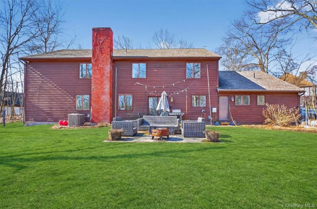 57 Innsbruck Boulevard, Hopewell Junction, NY 12533