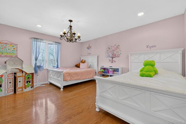 57 Innsbruck Boulevard, Hopewell Junction, NY 12533