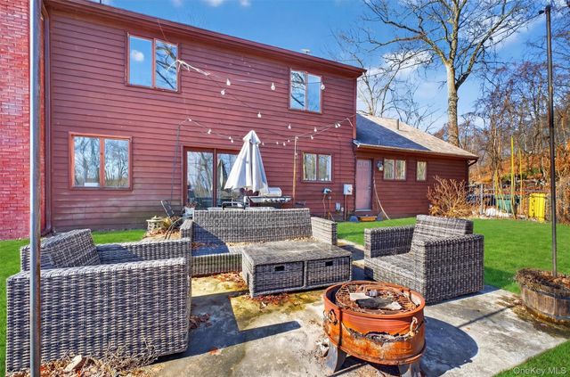 57 Innsbruck Boulevard, Hopewell Junction, NY 12533