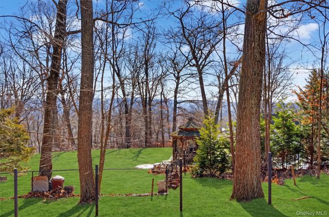 57 Innsbruck Boulevard, Hopewell Junction, NY 12533