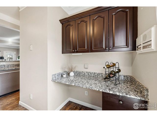 944 Ivanhoe St, Denver, CO 80220