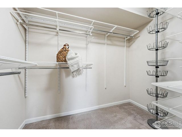 944 Ivanhoe St, Denver, CO 80220