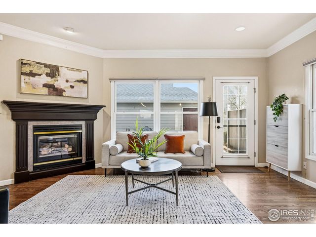 944 Ivanhoe St, Denver, CO 80220