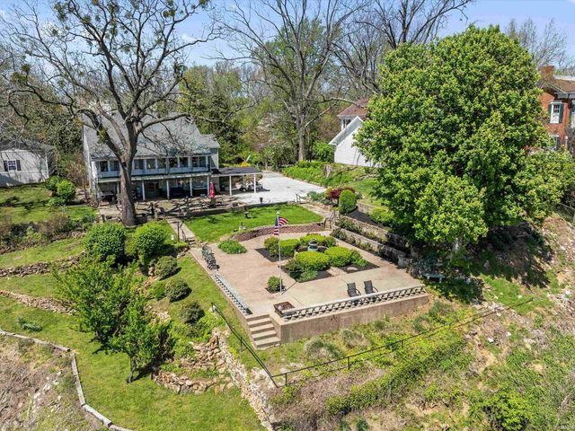 323 S 2nd Street, Rockport, IN 47635