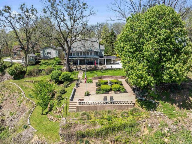 323 S 2nd Street, Rockport, IN 47635