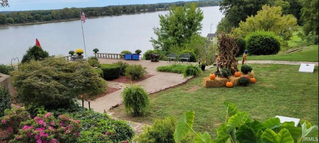 323 S 2nd Street, Rockport, IN 47635