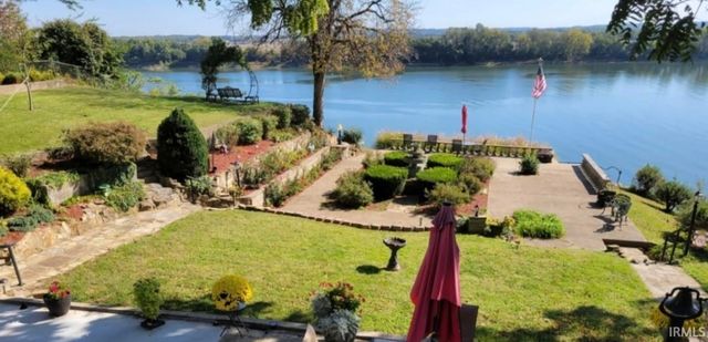 323 S 2nd Street, Rockport, IN 47635