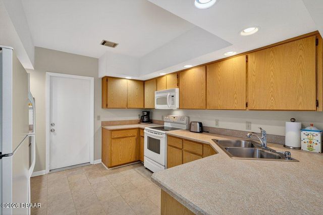 1907 Whisperwood Way, Port Orange, FL 32128