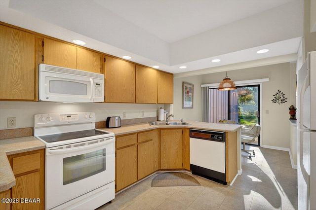 1907 Whisperwood Way, Port Orange, FL 32128